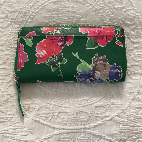 Kate Spade Flower Wallet - Picture 2 of 5